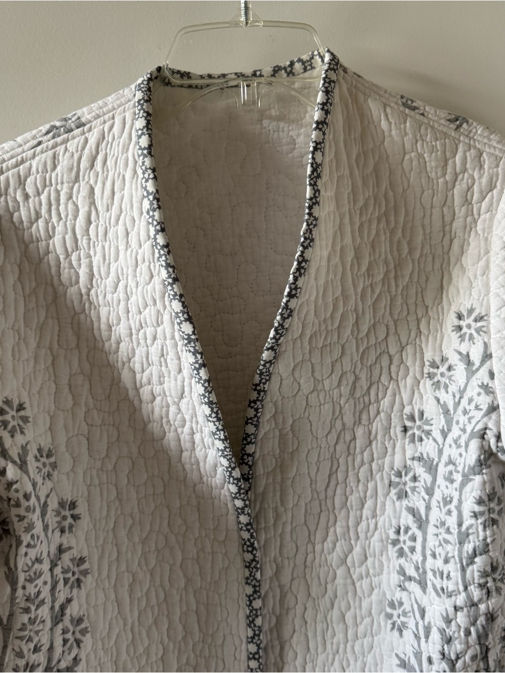 Quilted jacket - Picture 2 of 10